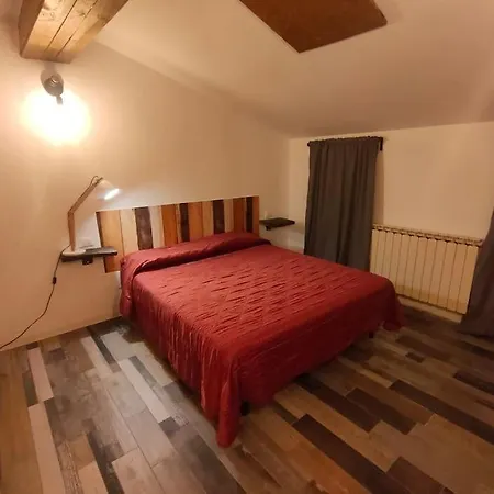 - 4 Posti Letto Σπίτι διακοπών Villanova (Umbria)